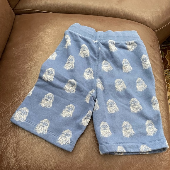 Chewbacca boys GAP shorts. Excellent used condition - Picture 2 of 2